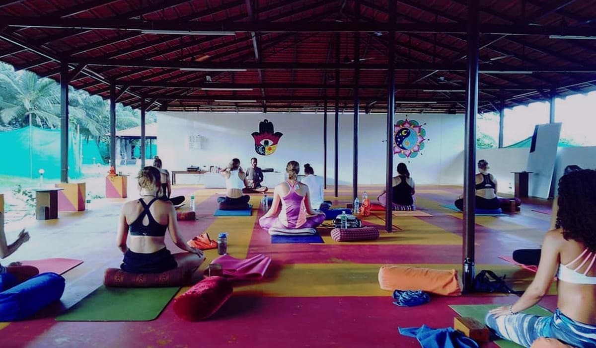 Shiva Shakti yoga membership platform with accounts, payments, blog, and content management by Dimaso